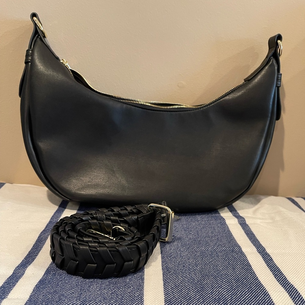 Jules Kae and Bebe! Two excellent handbags for One Price! ❤️
